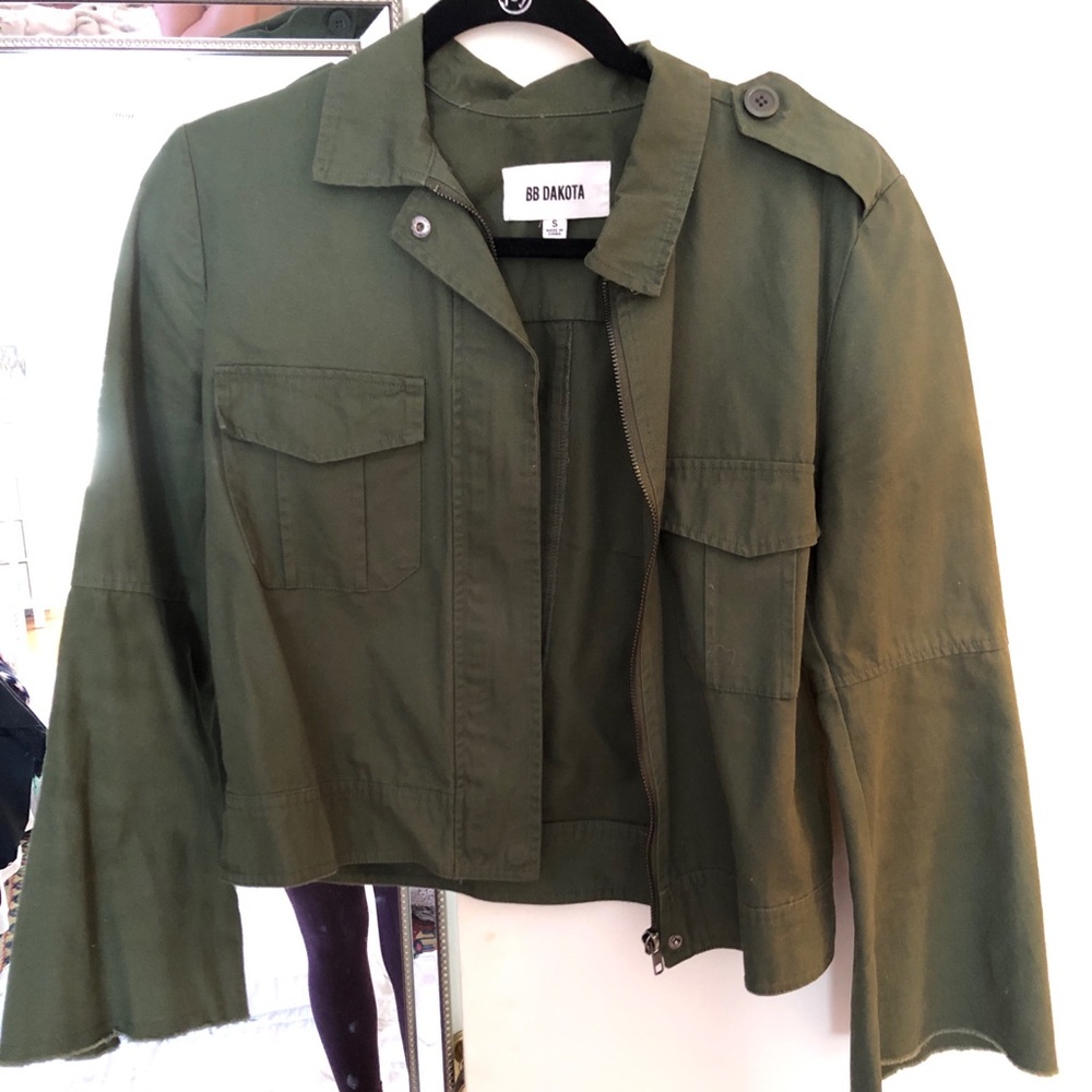 BB Dakota green jacket